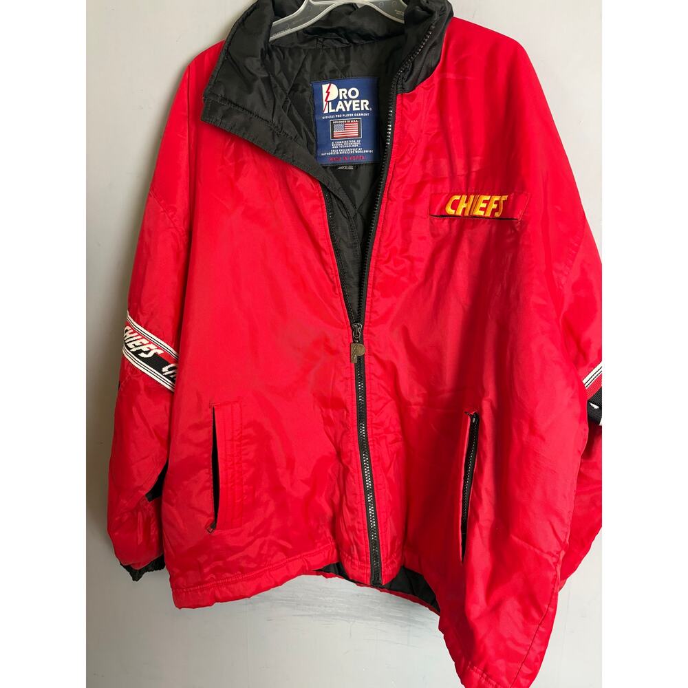 Vintage 90s Pro Player Kansas City Chiefs Insulated Jacket Men’s XL Red Yellow